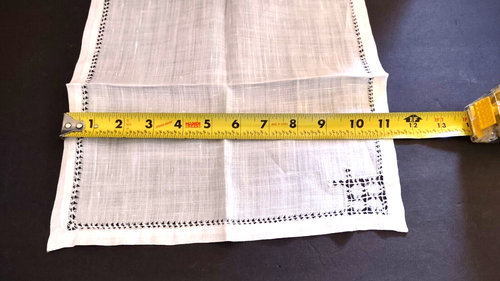 Vintage White Linen Hankies Hand Machine Embroidery - Picture 3 of 3