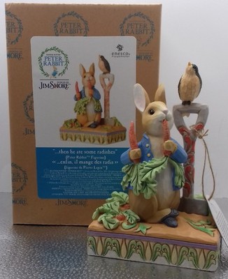 Jim Shore Beatrix Potter Peter Rabbit Figur: And Then He Ate Some Radieschen