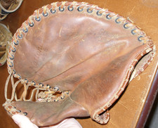 Rare 1940's National 1450 Johnny Mize Cards Giants HOF 1st Baseman's Glove Mitt