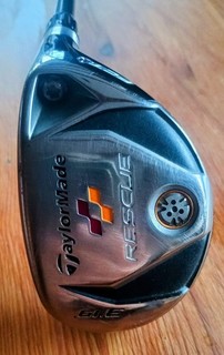 TaylorMade Rescue Golfschläger – #3 (19°) mit Voodoo Shaft