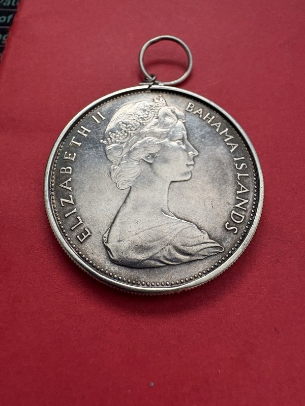 1966 Bahamas Islands 5 Dollar Silver Coin Queen Elizabeth 1 Of 100,000