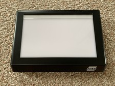 LOGAN BATTERY OPERATED LIGHT BOX Model 501