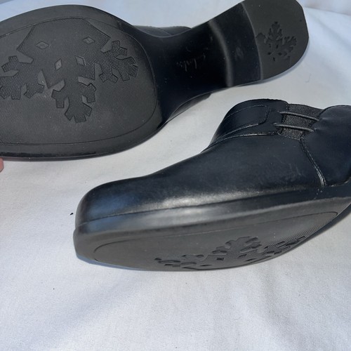 Clark’s Women’shoes New In Box US SIZE 8 1/2 M Black Leather Slip On 2”Heel - 第 5/5 張圖片