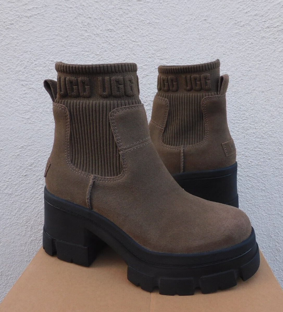 UGG BROOKLYN CHELSEA HICKORY PLATFORM ANKLE BOOTS, WOMEN US 11