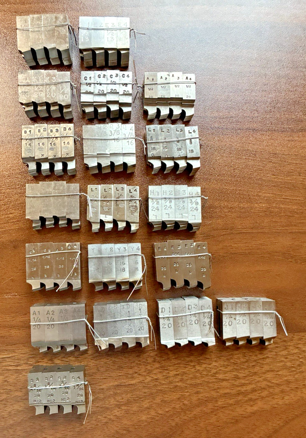 Thread Chasers Fit 9/16 D Geometric Die Head