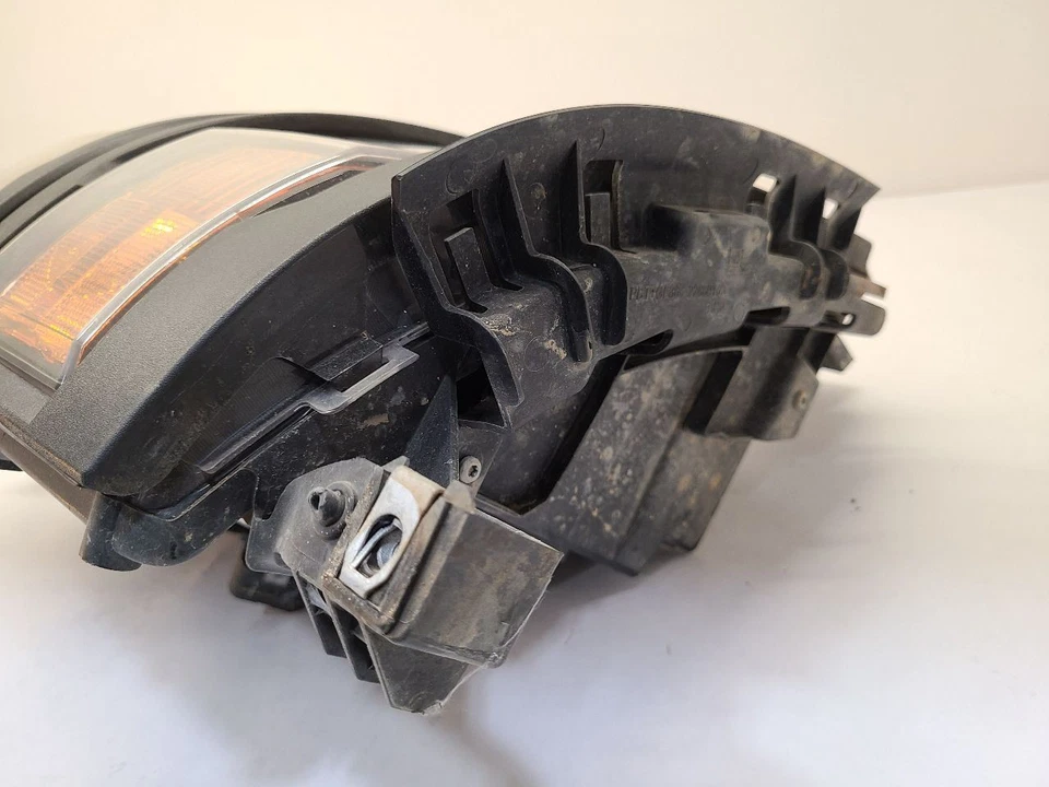 2014 - 2015 CHEVROLET  SILVERADO 1500 PICKUP  Passenger Headlight Reflector - Image 4 of 4