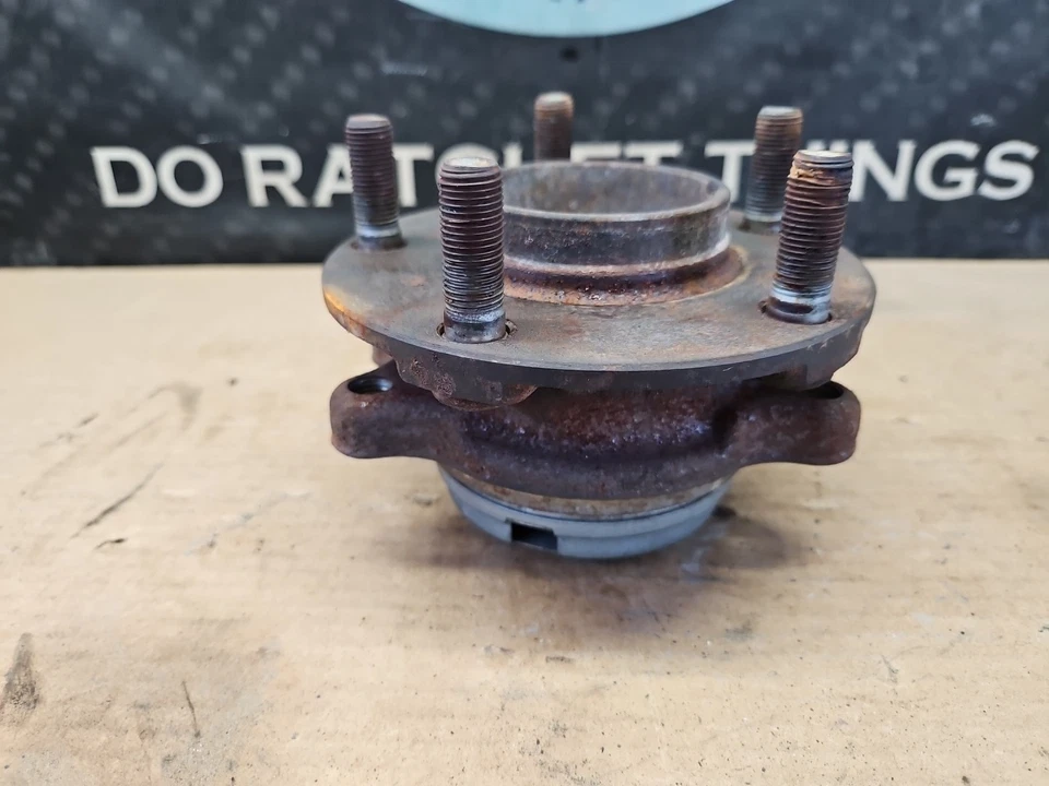 09-24 Nissan 370z Z Infiniti G37 M37 Q50 Q60 Buje de cojinete de rueda delantera 40202-EJ70A Foto 3 de 4