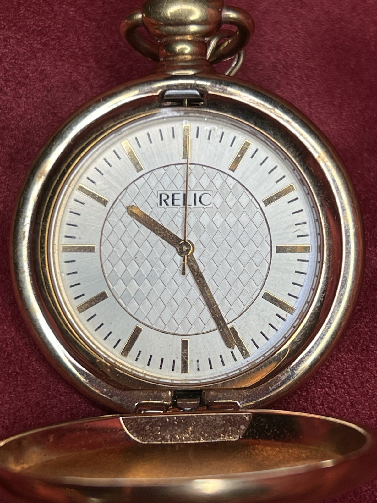 Pocket Watch Relic Pocket Watch Gold Tone Case Mens 44mm Chainless New Battery