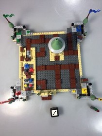 LEGO Games 3862: Harry Potter Hogwarts COMPLETE!! gently used & well organized!