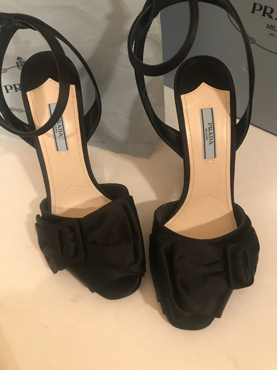 モダン♪◇ボウ Sandal◇PRADA Black Prada Heart Wedge Bow Sandal Size 40 | eBay
