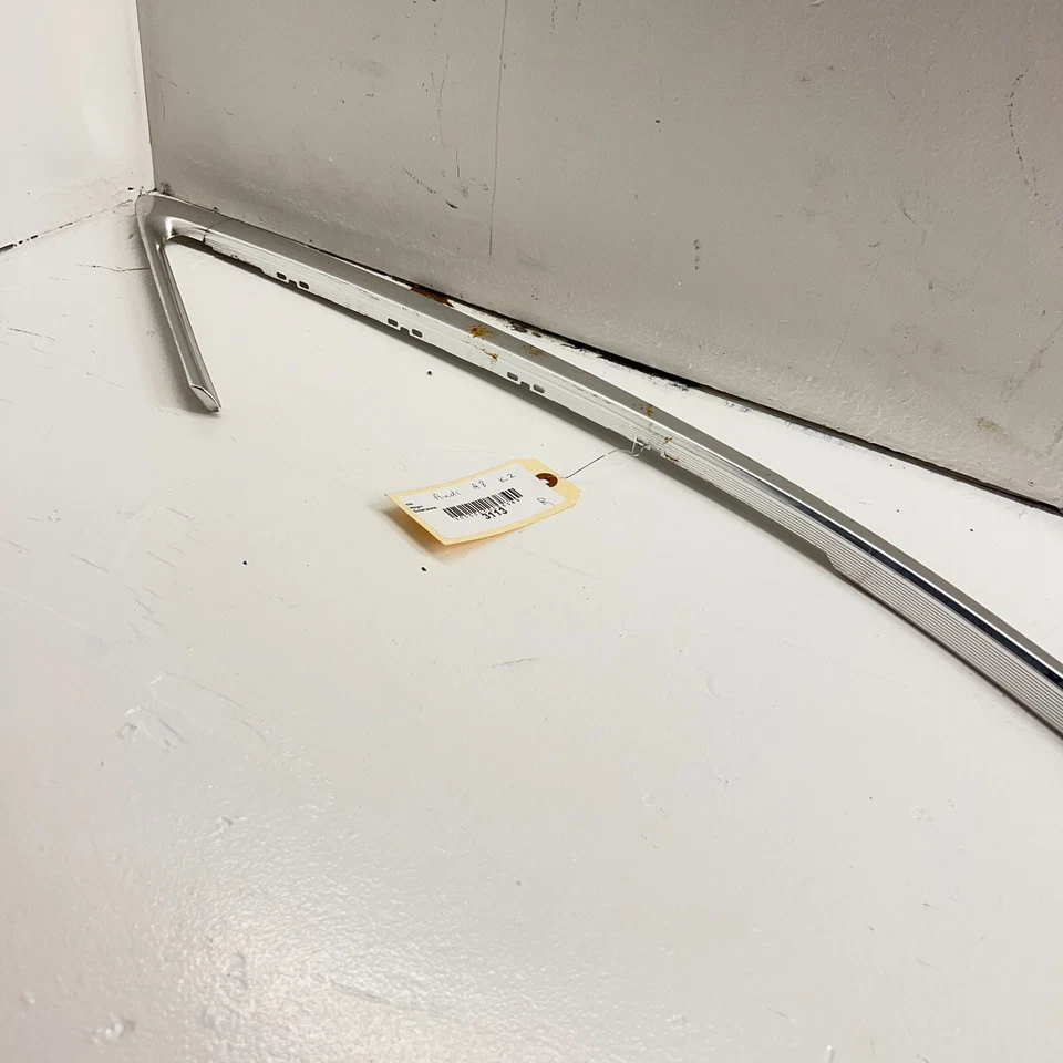 2011-2016 AUDI A8 QUATTRO ПРАВЫЙ ПАССАЖИРСКИЙ ВНЕШНИЙ РЕЛЬСОВЫЙ КОРПУС МОЛДИНГ ПОЛОСКА OEM - Изображение 4 из 4