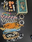 vintage costume jewelry lot of 28 in beautiful box