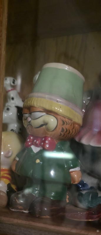 Garfield Figure Wearing Fez Hat And Green Suit