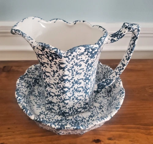 VINTAGE MCCOY BLUE & WHITE SPONGEWARE SPLATTER DESIGN BOWL & PITCHER