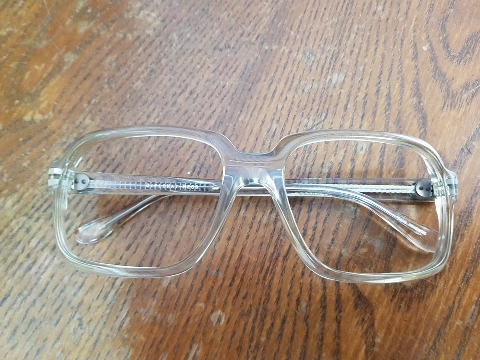 Vtg 70s Men's Frames Diplomat M250 Transparent Glasses Crystal Eyeglasses Thick - Image 4 of 4
