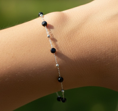 Elegant 925 Silver Tone Bracelet Minimalist Black Onyx Tone Beaded Bracelet