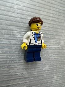 LEGO Space female Scientist MINIFIGURE 60080
