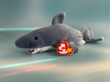 🦈 Crunch the Shark 🦈  | Ty Beanie Baby | Birthday January 13