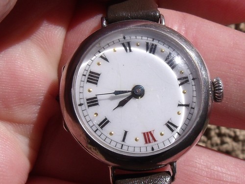 1915 Antique Ladies Manulwinding Wristwatch Sterling Silver Case - Picture 9 of 22