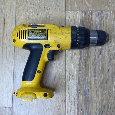 DeWalt DW974 Cordless VSR Drill Driver 3/8'' 12V 1400rpm Versa Clutch No Battery