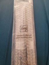 new Avon fmg eyeshadow blending brush