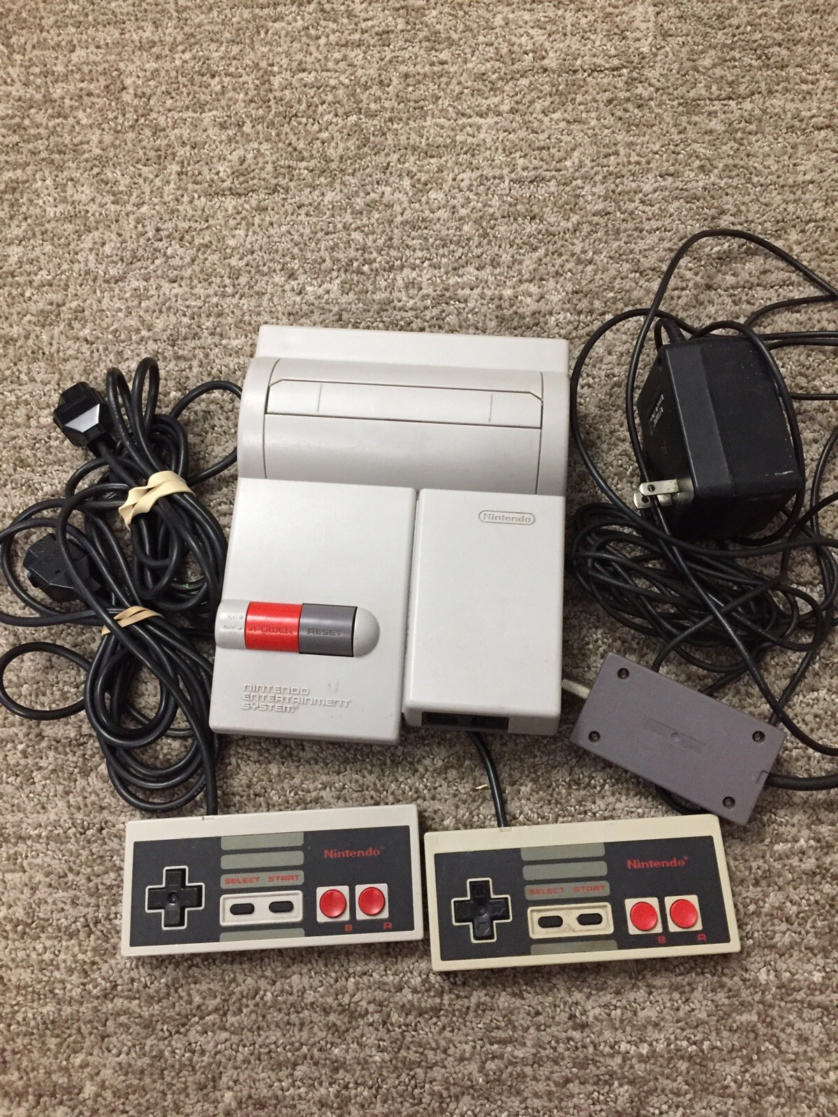 Nintendo NES Top Loader Console W/ 2 Controllers All Hookups Tested
