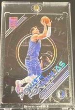 2021-22 Donruss Elite Power Formulas Black 1 of 1 Luka Doncic #21