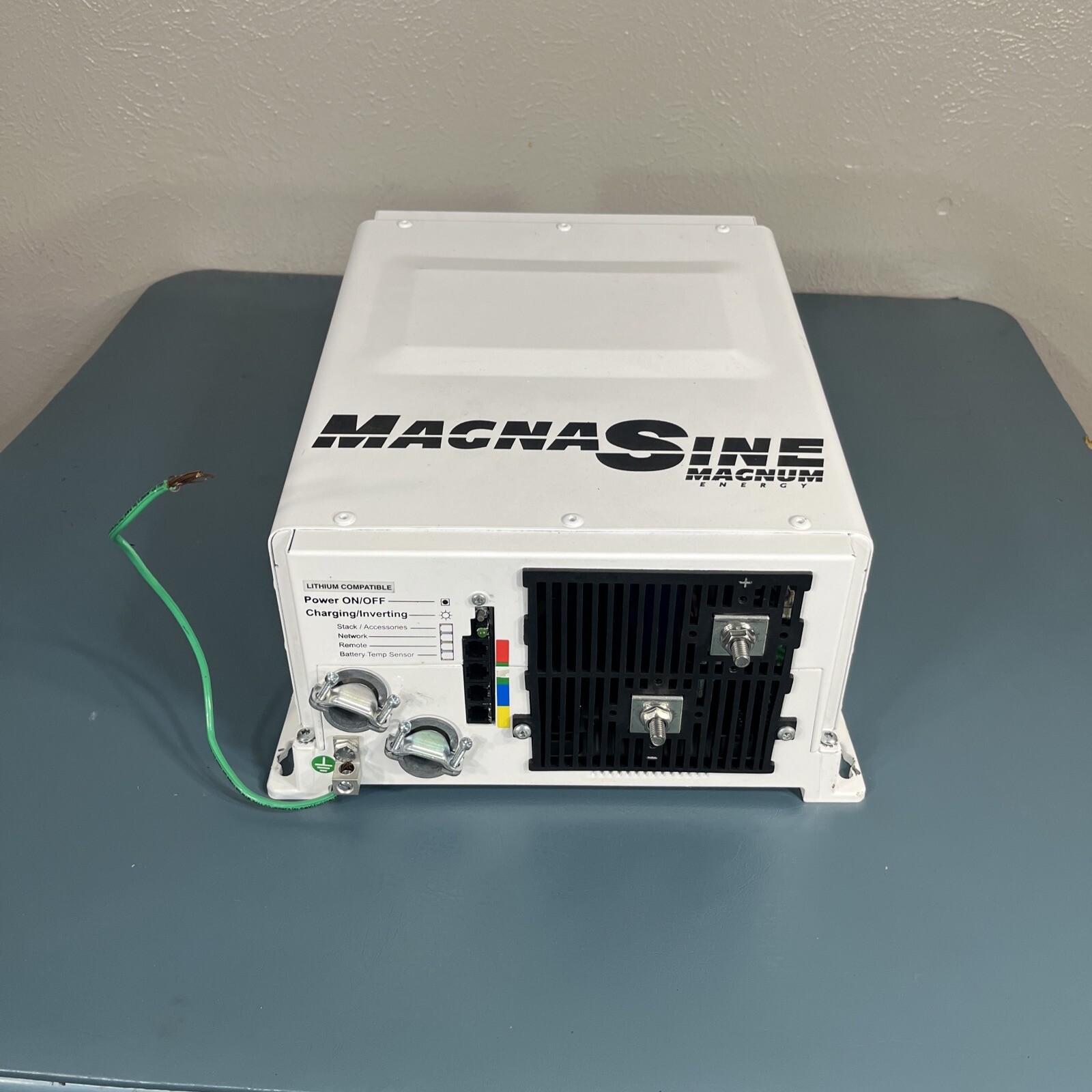 Magnum Energy Magna Sine MS2012 Inverter Charger 2000 Watt EBay