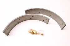 V-Twin 23-0506, 41848-64 Front Brake Shoe Lining With Rivets Harley FX XL 1964-1
