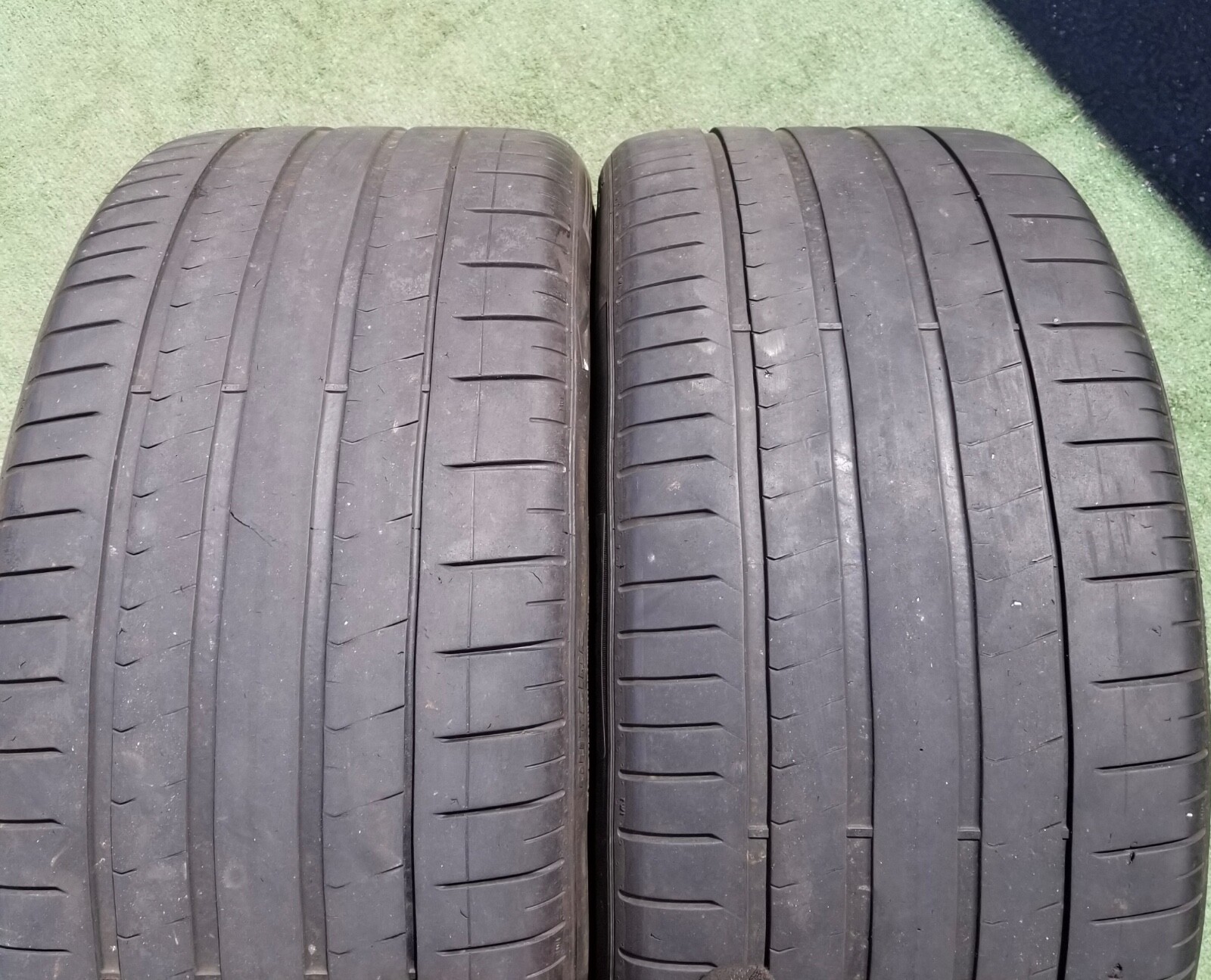 325/30R23 Pirelli P Zero PZ4 Tires Two L Lamborghini Urus 325/30ZR-23 50% Tread