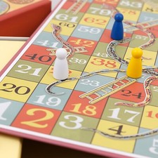 Vintage Snakes and Ladders Board Game - Famil...