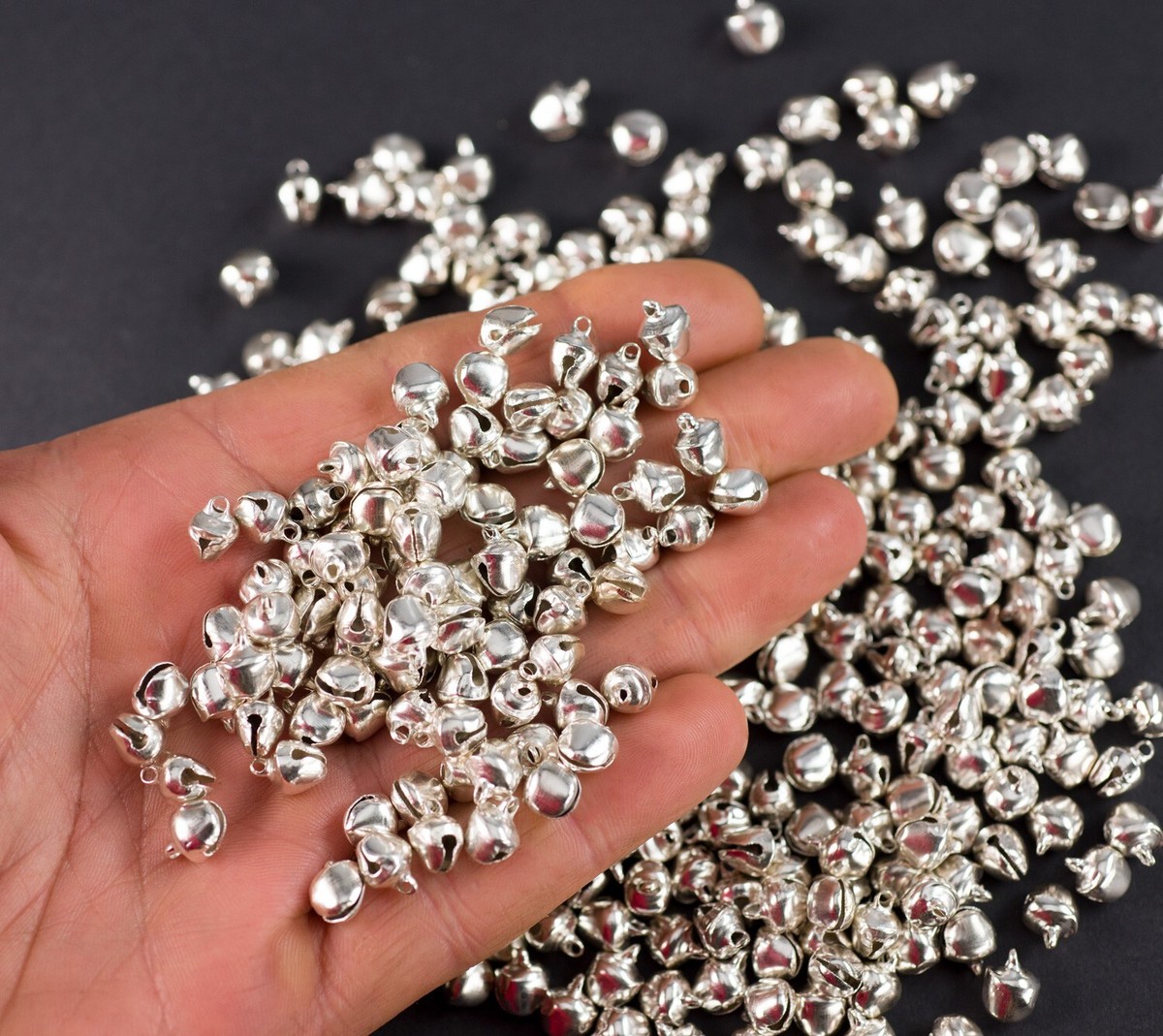 300 Grelots Argentés – Tailles 10mm, 15mm, 20mm – En Métal – Pour Bijoux, Décorations, Noël, DIY