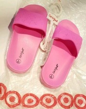 Cat and Jack Girls Pink Lexie slippers Large 4/5 Wear anywhere. Great For Pool