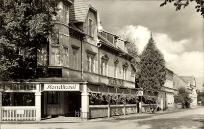 Postcard Georgenthal Thuringia, Bahnhofstraße, pastry shop Café Adler - 4998556