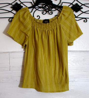 Anthropologie W5 Women's Knit Top Size L Short Sleeve Mustard Striped Round Neck