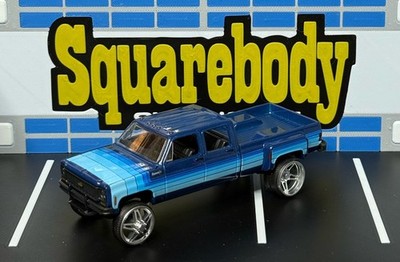 Custom M2 Machines 1973 Chevrolet Cheyenne Super 30 Dually Blue