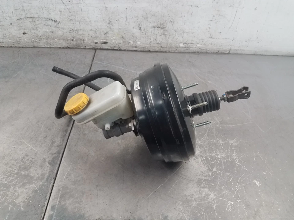 Главный тормозной цилиндр/усилитель 2015 Subaru WRX STi No0578 - Изображение 2 из 4