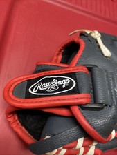 Rawlings Players Series Right Hand Throw 11.5" Baseball Glove Youth PL115G Red