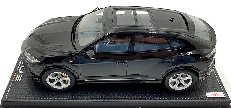MR Models 1/18 Scale LAMBO032F - Lamborghini Urus - Metallic Black - Image 3 of 4