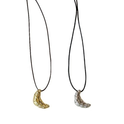 Modern Cow Horn Designs Adjustable Black Rope Necklace for Any Occasions