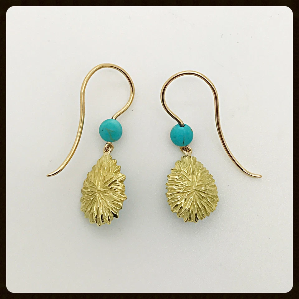 Pendientes Boho Turquesa Natural Oro Amarillo 18k RAW Hechos a Mano Foto 3 de 4