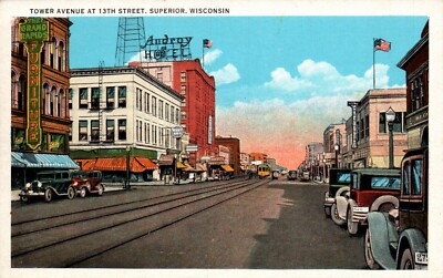 POSTCARD STREET SCENE TOWER AVENUE AT 13TH STREET SUPERIOR WISCONSIN