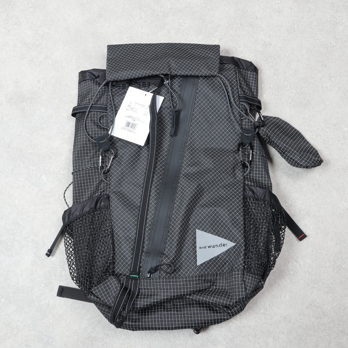 and wander reflective rip 30L backpack 【公式通販】