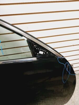 07-08 INFINITI G35 09-13 G37 Sdn Passenger Front Door Black/KH3
