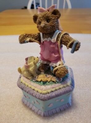 heritage house trinket / Music Box Bear Jumping Rope With Puppy