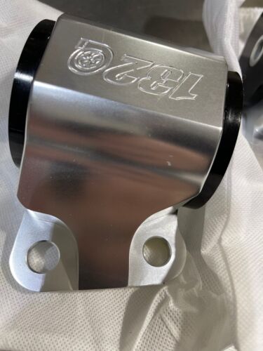 1320 97-01 CRV motor mount auto or manual transmission 75A 500hp RD1 BLEMISH - Picture 9 of 11