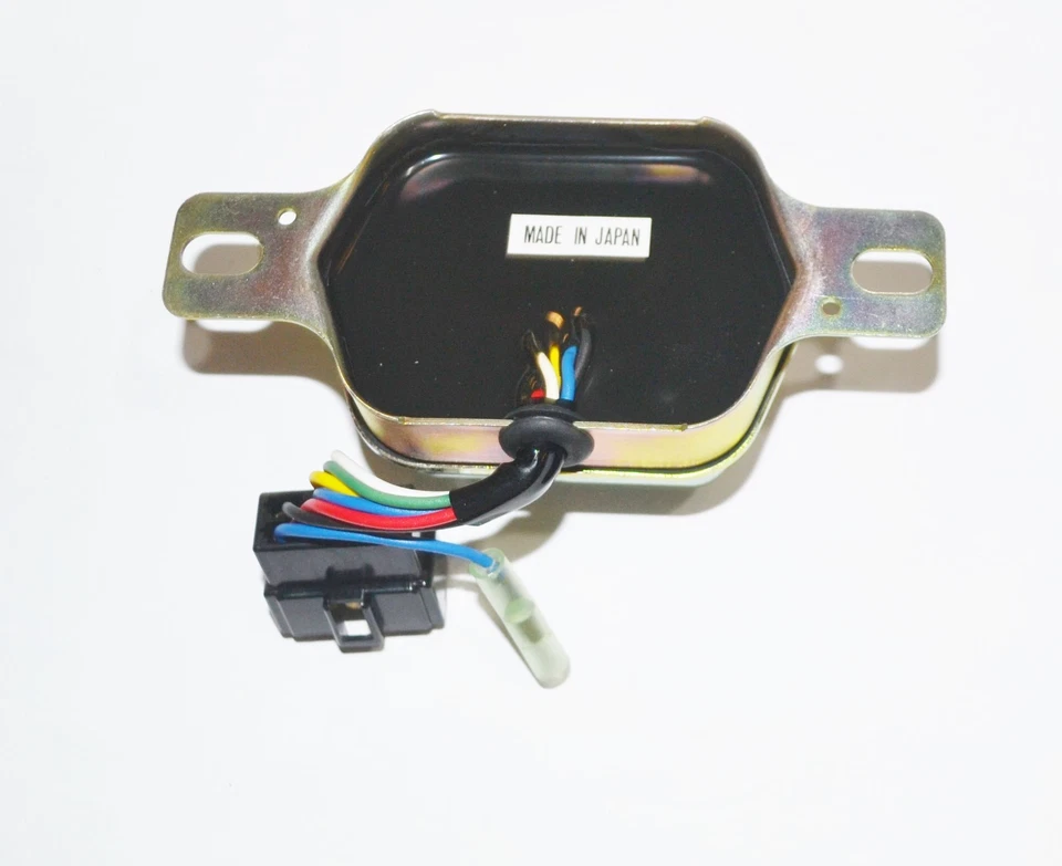  Regulador de voltaje TOYOTA CARINA CELICA COROLLA CORONA CROWN LAND CRUISER MARKII Foto 4 de 4