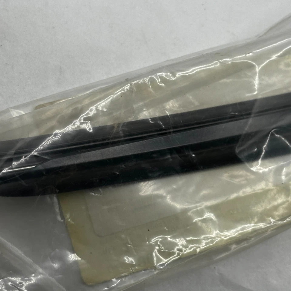 Conjunto de escobilla limpiaparabrisas Nissan 28890-3JA2C 2015-2020 Nissan Pathfinder Foto 3 de 4