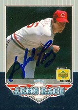 Gaylord Perry autographed Baseball Card 2001 UD Decade Legends Arms Race #AR8