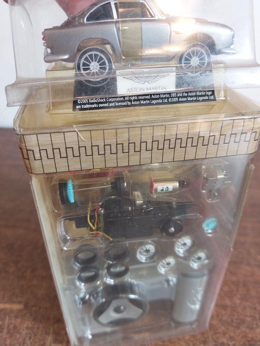 ミニチャンプス　Aston Martin DB5 007 GOLDFINGER Zip Zaps GOLDFINGER 007 Micro RC SE Aston Martin DB5 NEW